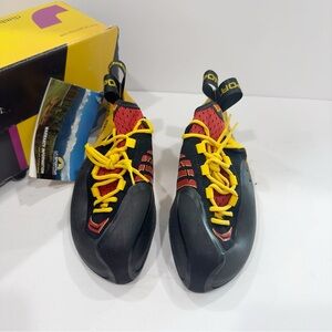 La Sportiva Genius Climbing Shoe